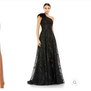 Mac Duggal 20389 NWT Sizes 8
